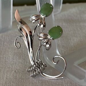 MCM Sorrento 925 Sterling Silver Jade Brooch / Pendant